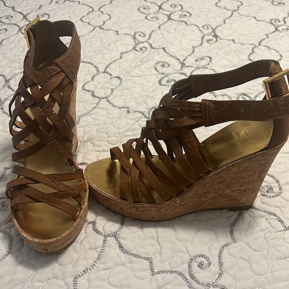 7 1/2 M Tory Burch s - Picture 6 of 6